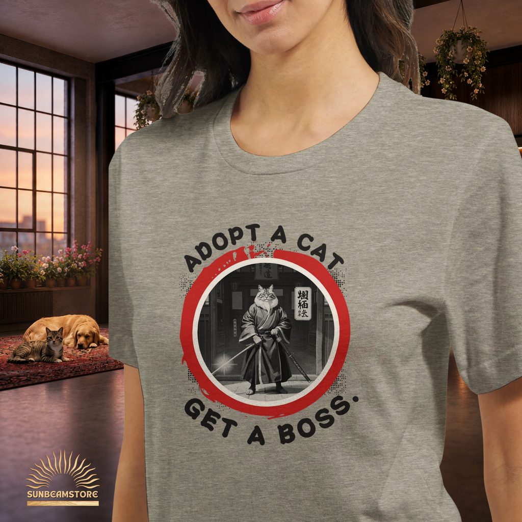 Adopt a Cat Get a Boss T-Shirt – Lustiges Katzen Shirt, Tierheim Katze, Adopt Don’t Shop, Katzenliebhaber Geschenk, Streetwear Design