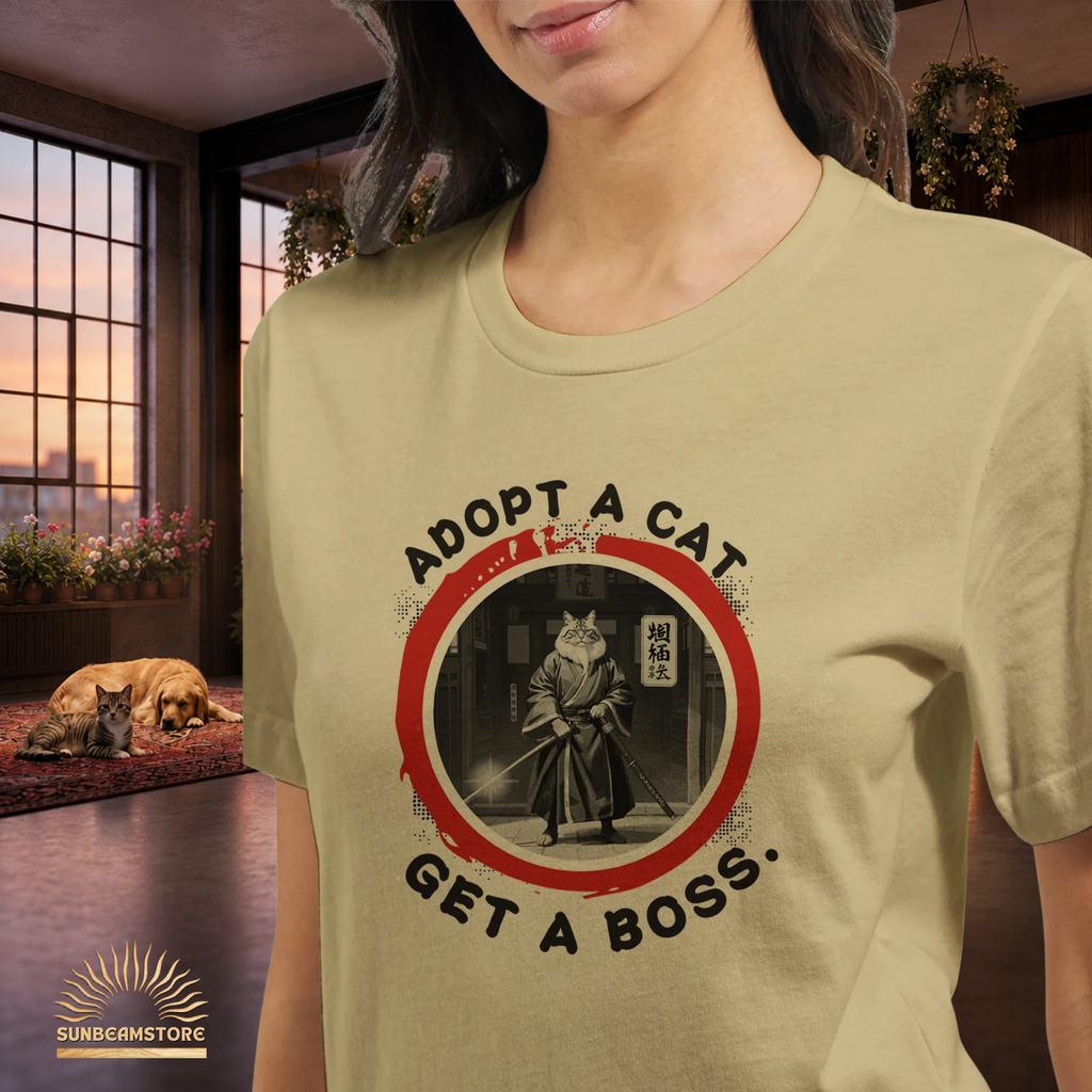 Adopt a Cat Get a Boss T-Shirt – Lustiges Katzen Shirt, Tierheim Katze, Adopt Don’t Shop, Katzenliebhaber Geschenk, Streetwear Design