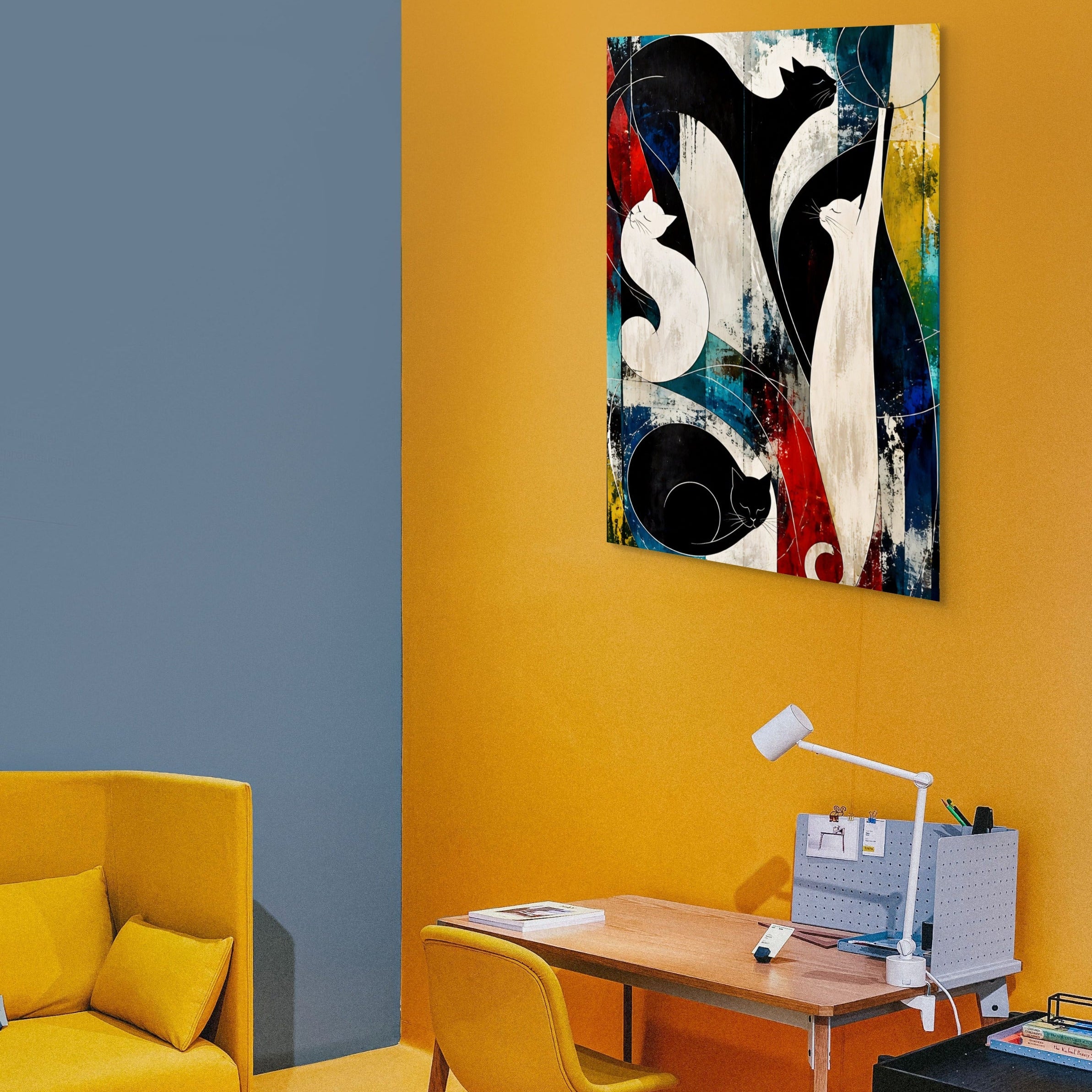 Nocturne for Four Cats – Modernes Katzenbild auf Leinwand 70 x 100 cm | Abstrakte Katzenkunst in kräftigen Farben I Canvas 70x100 cm / 28x40″