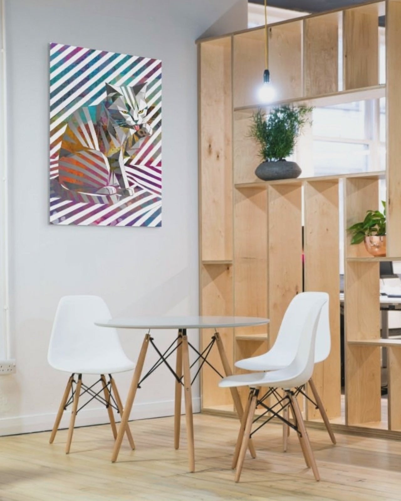 Origami Cat – Moderne Katzenkunst auf Leinwand 70 x 100 cm | Geometrische Pop Art Wanddeko für Katzenliebhaber I Canvas 70x100 cm / 28x40″